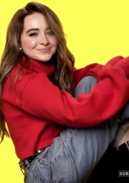 Sabrina Carpenter photo