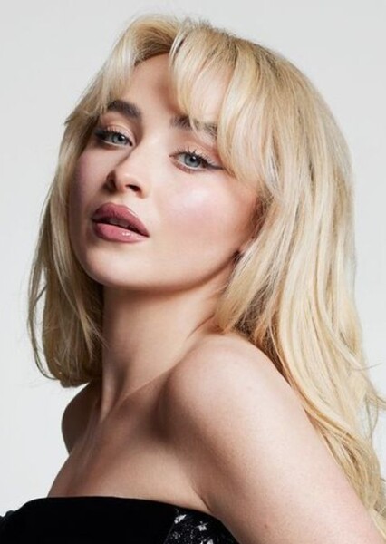 Sabrina Carpenter photo