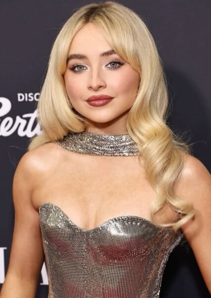Sabrina Carpenter photo
