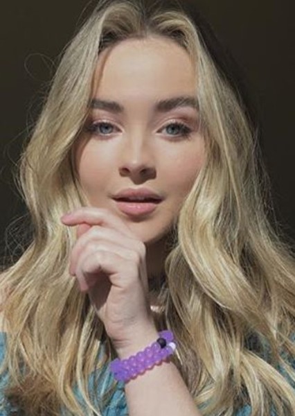 Sabrina Carpenter photo