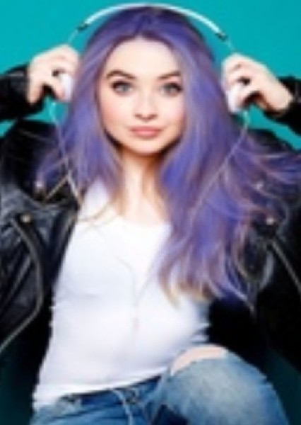Sabrina Carpenter photo