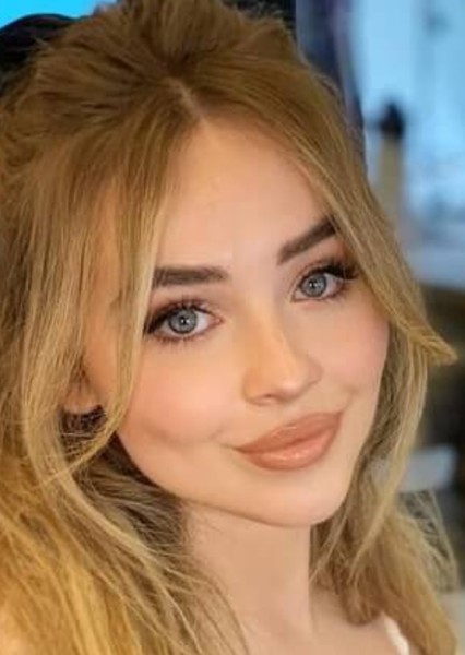 Sabrina Carpenter photo