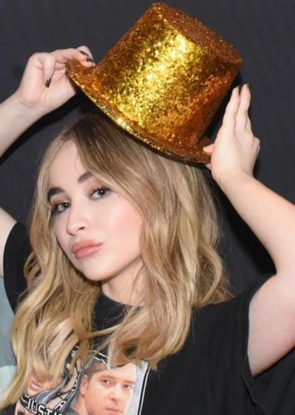 Sabrina Carpenter photo