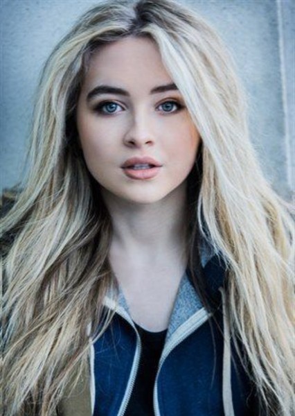 Sabrina Carpenter photo