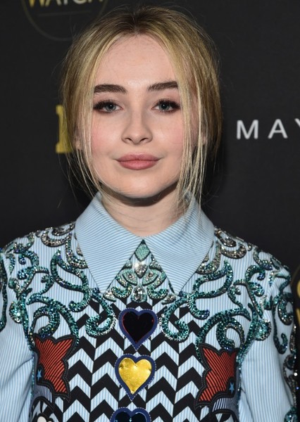 Sabrina Carpenter photo