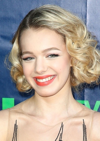 Sadie Calvano photo