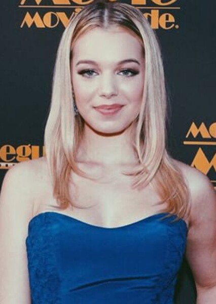 Sadie Calvano photo