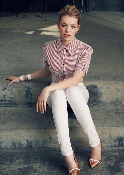 Sadie Calvano photo