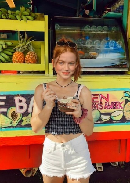 Sadie Sink photo