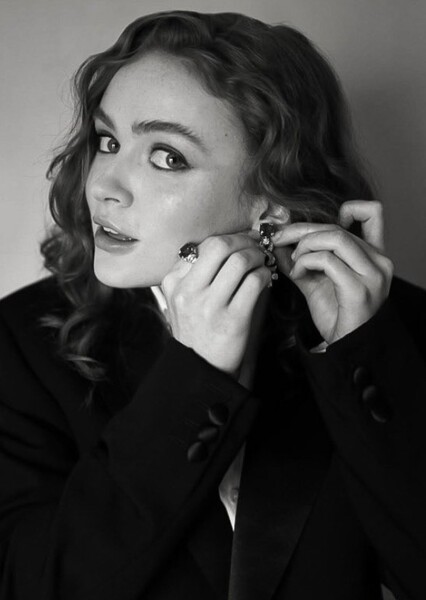 Sadie Sink photo