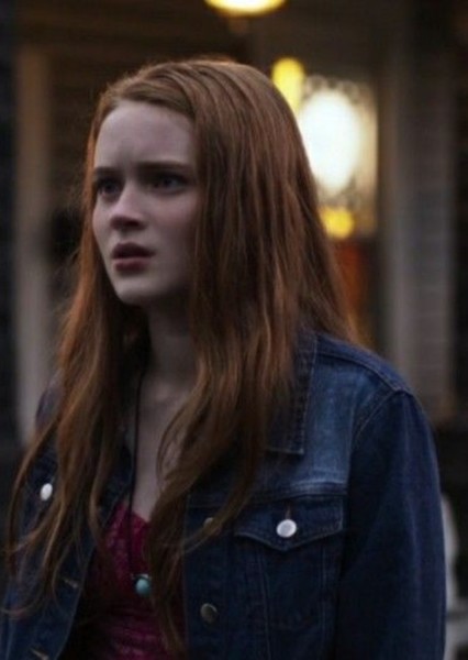 Sadie Sink photo