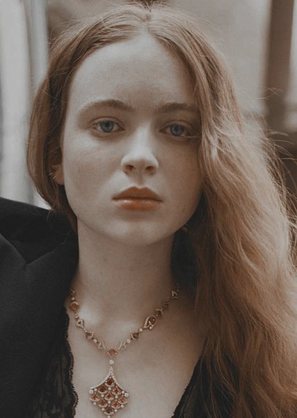 Sadie Sink photo