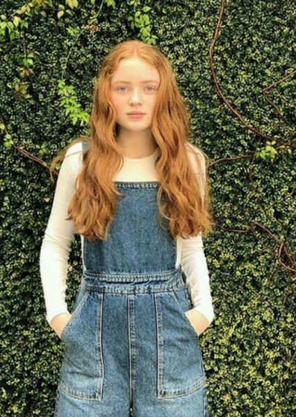 Sadie Sink photo