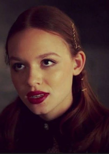 Sadie Soverall photo