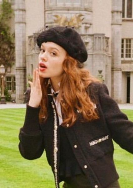 Sadie Soverall photo