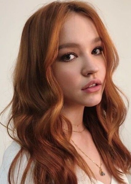 Sadie Stanley photo