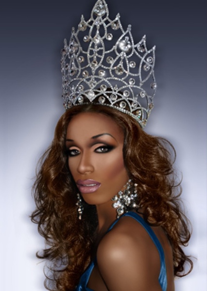 Sahara Davenport photo