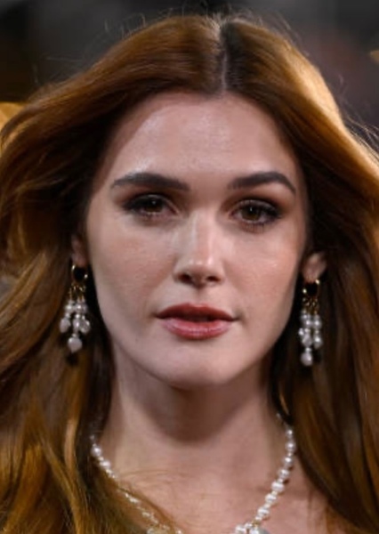 Sai Bennett photo