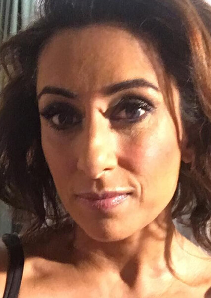 Saira Khan