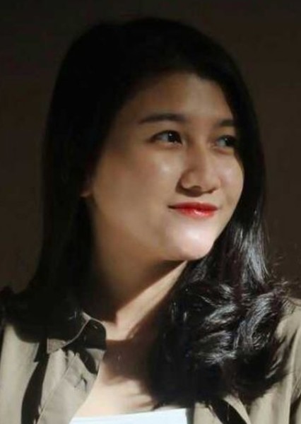 Saktia oktaviani photo