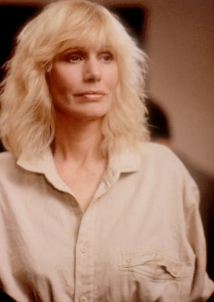 Sally Kellerman photo