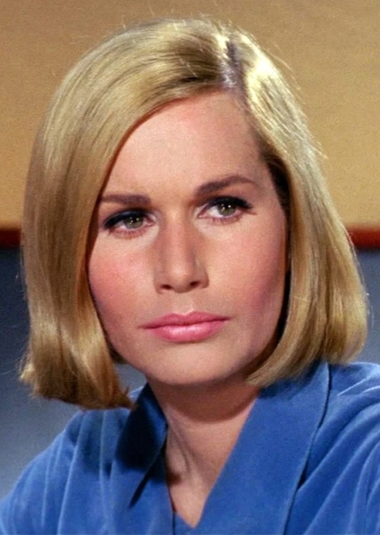 Sally Kellerman photo