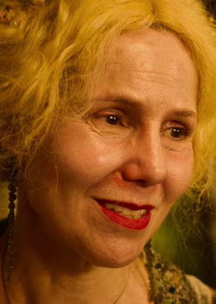 Sally Phillips photo