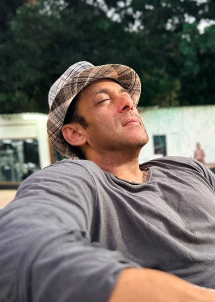 Salman Khan photo