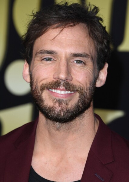Sam Claflin photo