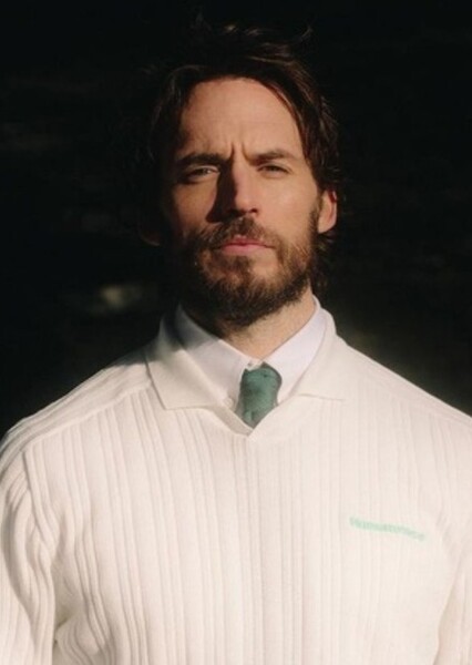 Sam Claflin photo