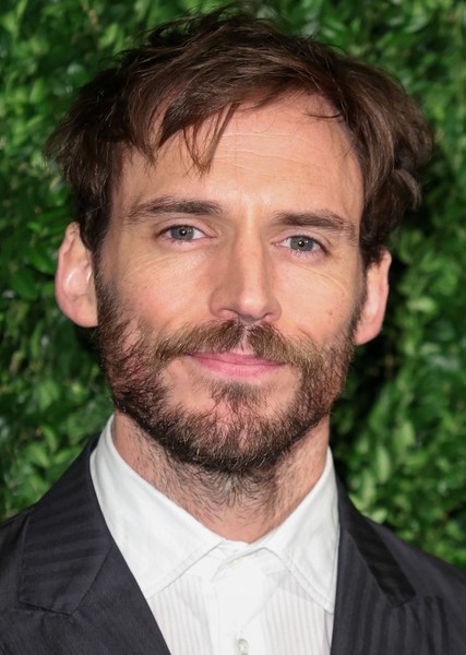 Sam Claflin photo