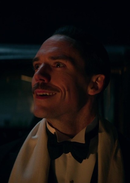 Sam Claflin photo
