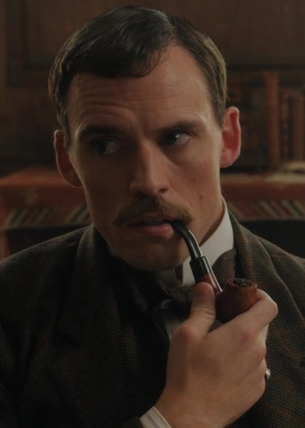 Sam Claflin photo