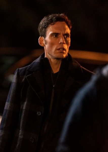 Sam Claflin photo