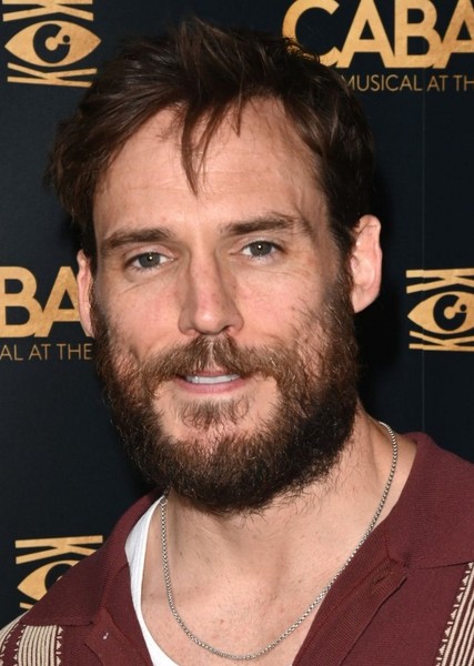 Sam Claflin photo