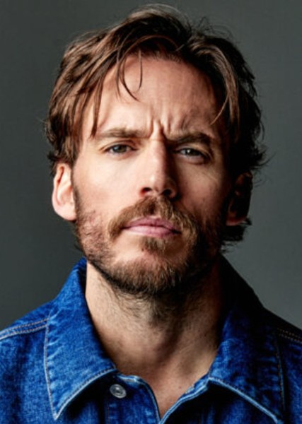 Sam Claflin photo