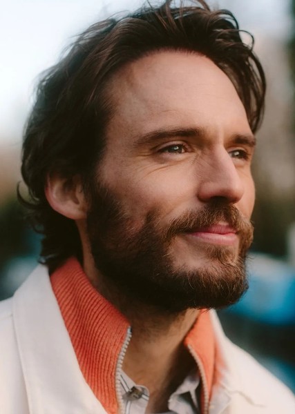 Sam Claflin