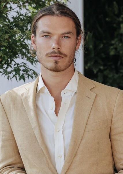 Oliver Marshall