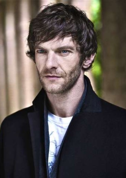 Sam Hazeldine photo