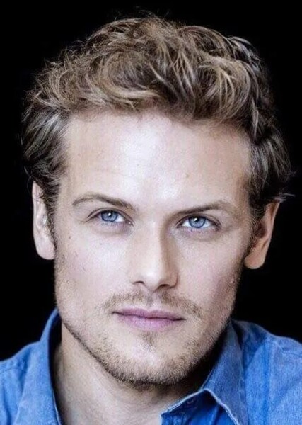 Sam Heughan photo