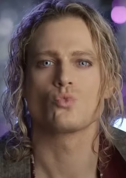 Sam Reid photo
