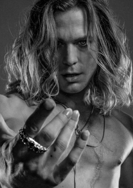 Sam Reid photo