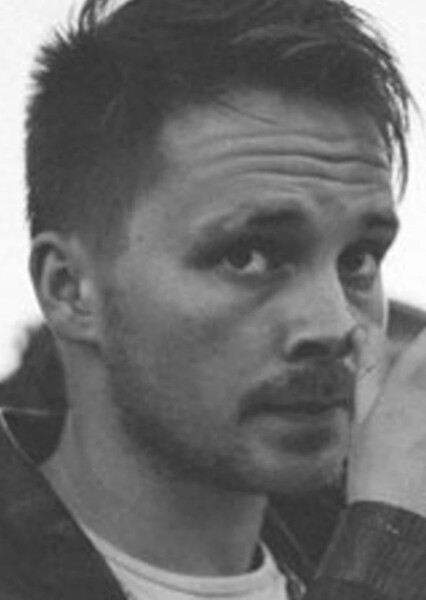 Sam Strike photo