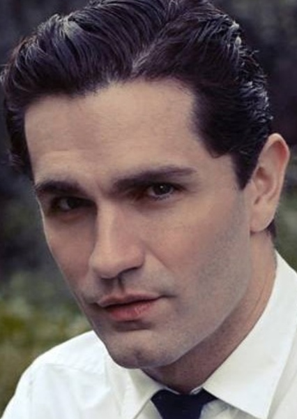 Sam Witwer photo