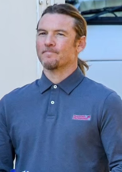 Sam Worthington photo