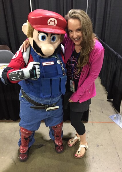 Samantha Kelly photo
