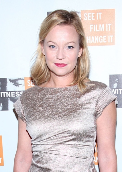Samantha Mathis photo