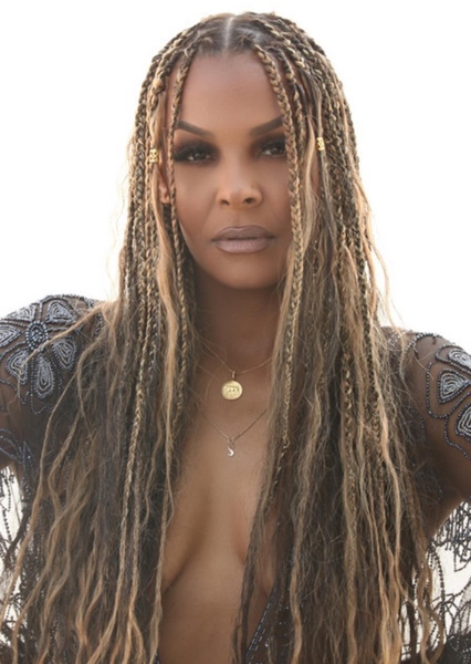 Samantha Mumba photo