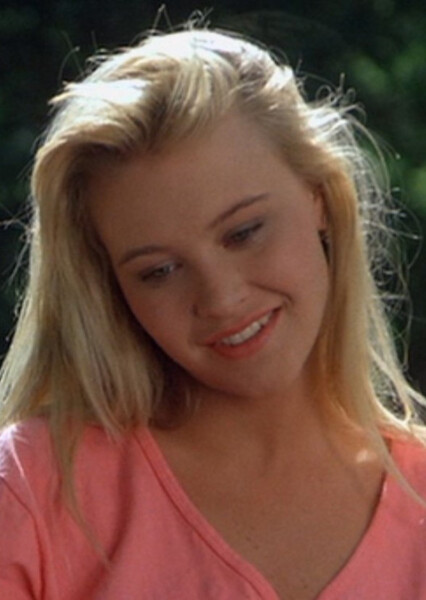 Samantha Thomas (Halloween)