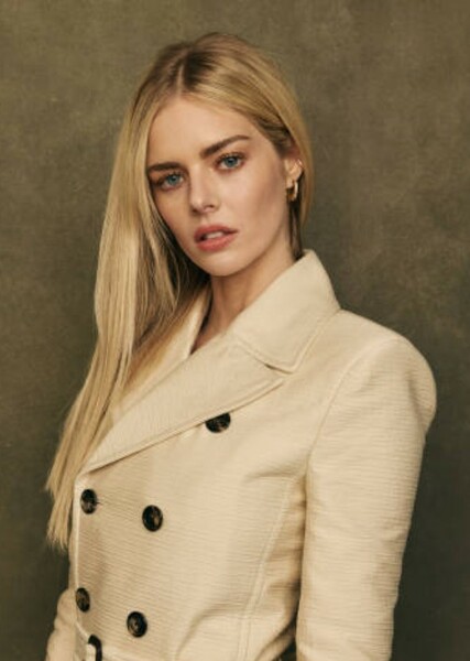 Samara Weaving photo